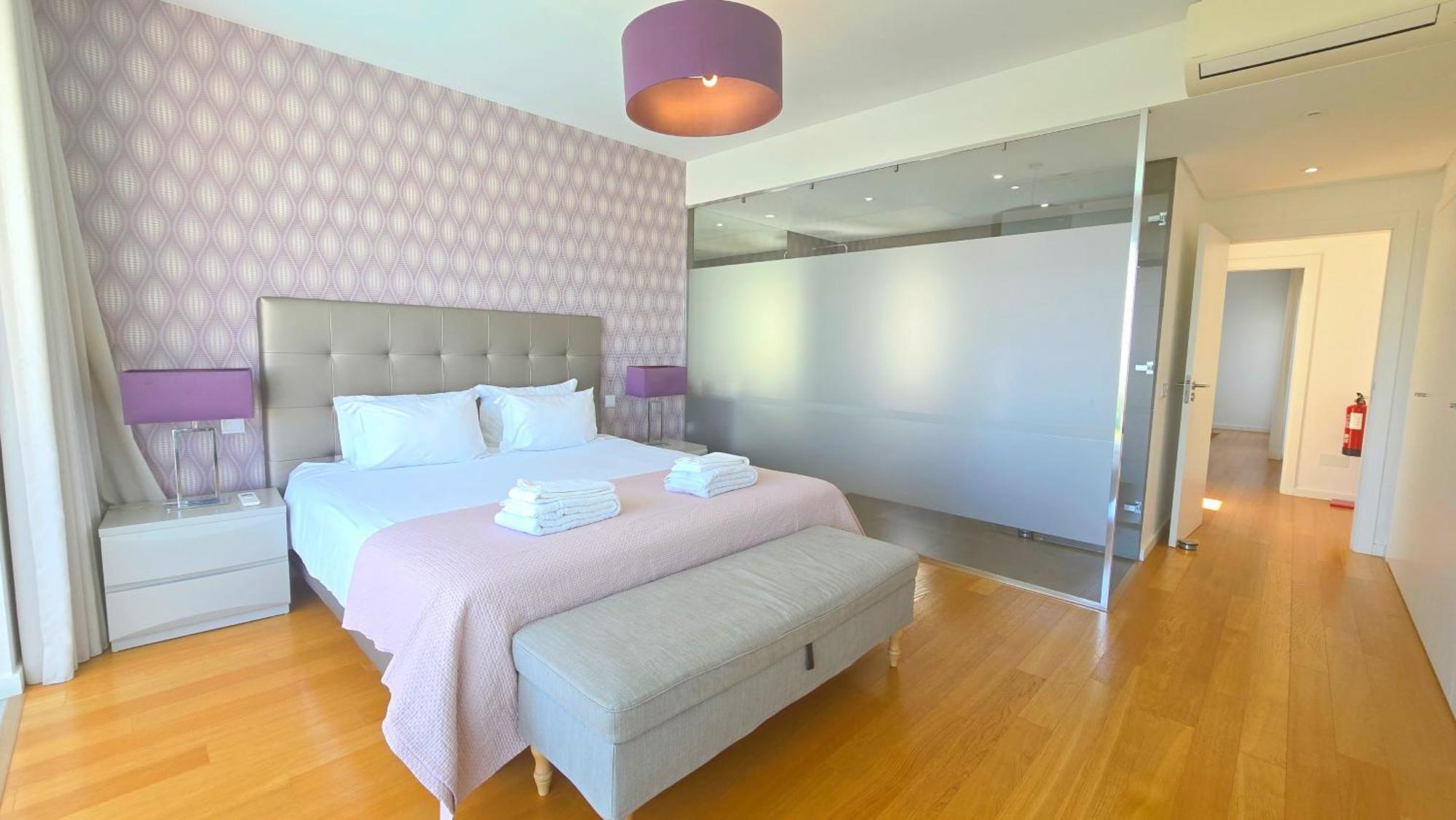 Luxury Villa & Private Heatable Pool In アルブフェイラ エクステリア 写真